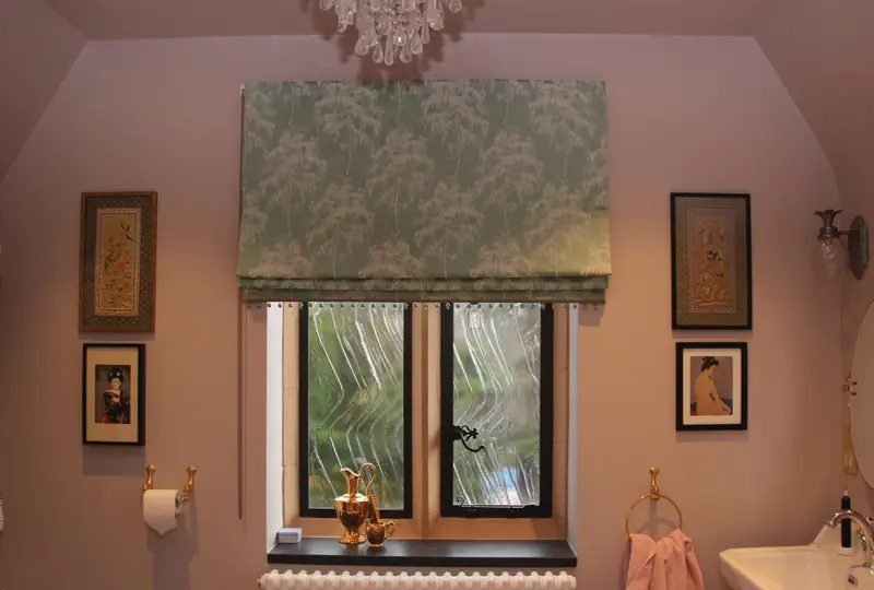 Damask Roman blind by Heather Horrocks Leigh