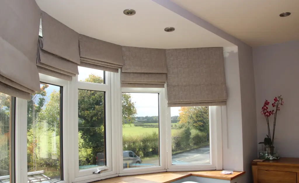 Bay window Roman blinds by Heather Horrocks Leigh
